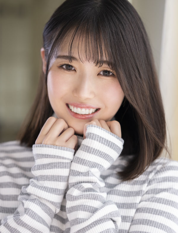 夏白麻矢(Maya Natsushiro)个人资料照片